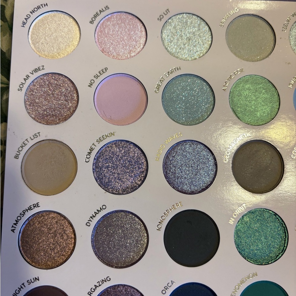 ColourPop Aurora Struck Ltd edition palette. In box and a few colors swatched. - Picture 3 of 7